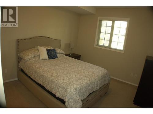 1875 Country Club Drive Unit# 1316, Kelowna, BC - Indoor Photo Showing Bedroom