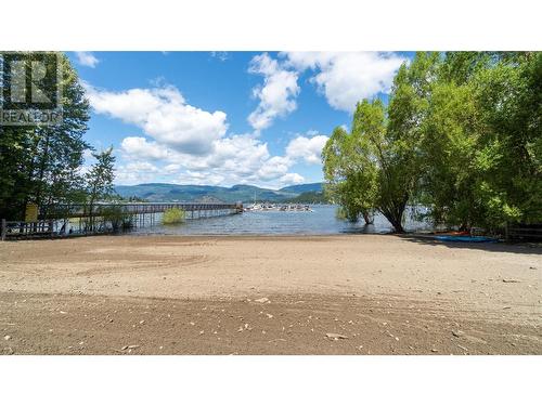 2698 Blind Bay Road Unit# G18, Blind Bay, BC 