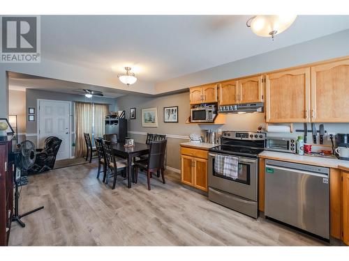 1458 Penticton Avenue Unit# 183, Penticton, BC - Indoor Photo Showing Kitchen