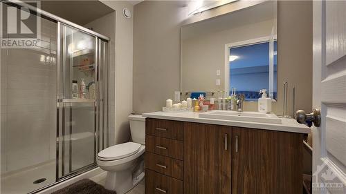 470 Markdale Terrace, Ottawa, ON - Indoor Photo Showing Bathroom