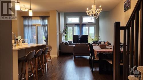 470 Markdale Terrace, Ottawa, ON - Indoor Photo Showing Dining Room