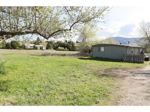 8390 Outlook Road, Grand Forks, BC - Outdoor