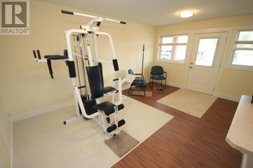 6806 Cabernet Place, Oliver, BC - Indoor Photo Showing Gym Room