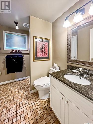 1536 Sibbald Crescent, Prince Albert, SK - Indoor Photo Showing Bathroom