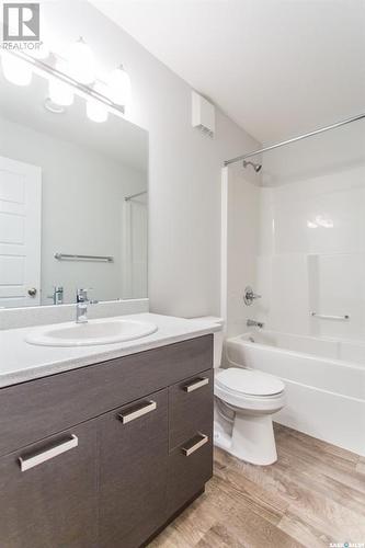 2217 Wascana Street, Regina, SK - Indoor Photo Showing Bathroom
