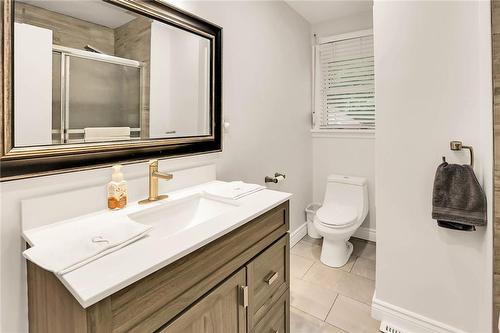 450 Bunting Road, St. Catharines, ON - Indoor Photo Showing Bathroom