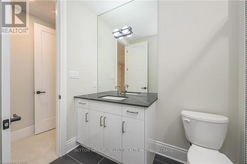 597 Creekview Chase, London, ON - Indoor Photo Showing Bathroom