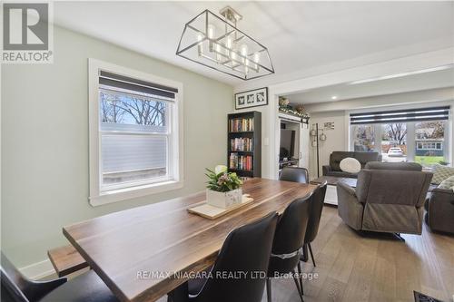 52 Ghent Street, St. Catharines, ON - Indoor Photo Showing Dining Room