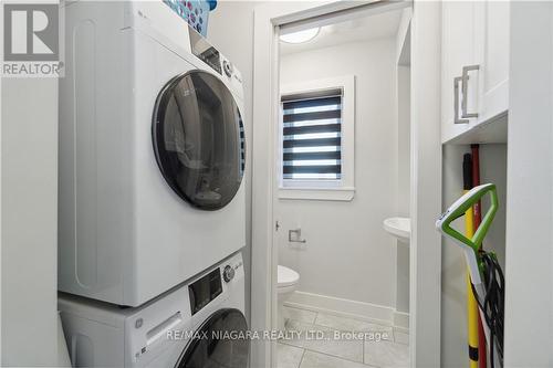 52 Ghent Street, St. Catharines, ON - Indoor Photo Showing Laundry Room