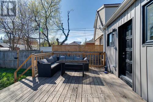 202 Roxborough Avenue, Hamilton, ON - Outdoor With Deck Patio Veranda With Exterior