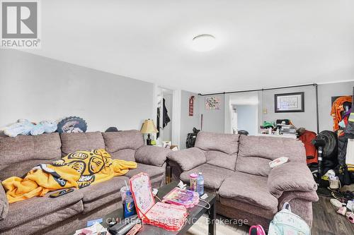 82 Marlborough Street, Brantford, ON - Indoor Photo Showing Living Room