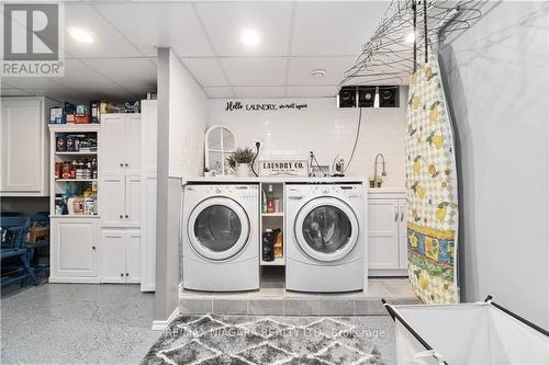 5991 Andrea Drive, Niagara Falls, ON - Indoor Photo Showing Laundry Room