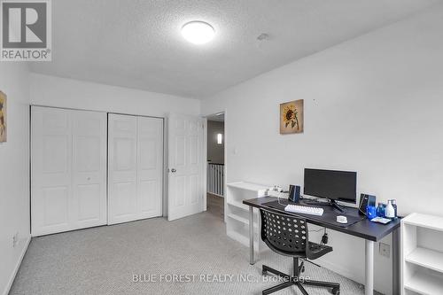 138 - 500 Osgoode Drive, London, ON - Indoor Photo Showing Office