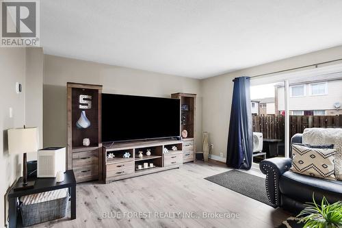 138 - 500 Osgoode Drive, London, ON - Indoor Photo Showing Other Room