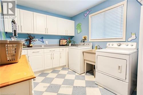 33380 Queen Street, North Middlesex, ON - Indoor Photo Showing Laundry Room