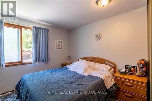 9995 Port Frank Estate Drive, Lambton Shores, ON - Indoor Photo Showing Bedroom