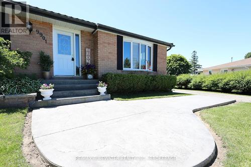 9901 Eric Street, Lambton Shores, ON - Outdoor With View