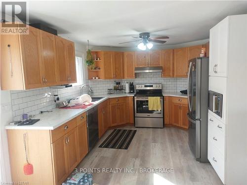 Imported from itso - 329 Wyldwood Lane, South Huron (Stephen Twp), ON - Indoor Photo Showing Kitchen