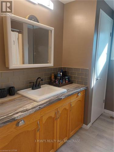 329 Wyldwood Lane, South Huron, ON - Indoor Photo Showing Bathroom