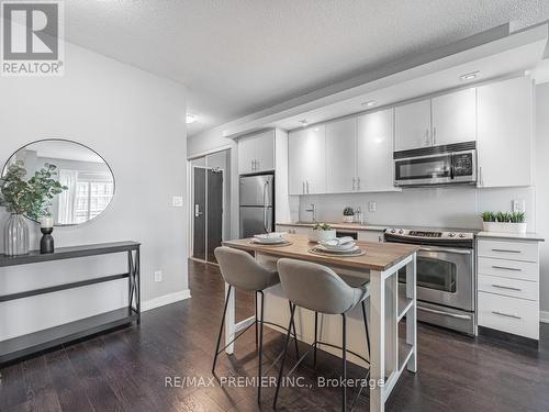 1134 - 165 Legion Road N, Toronto, ON - Indoor Photo Showing Kitchen With Stainless Steel Kitchen With Upgraded Kitchen