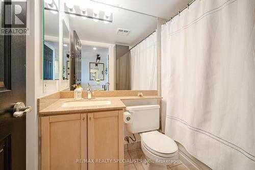 1025 - 5233 Dundas Street, Toronto, ON - Indoor Photo Showing Bathroom
