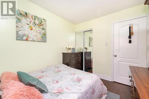 17 Haley Court, Brampton, ON - Indoor Photo Showing Bedroom