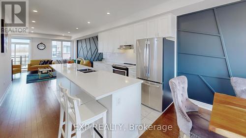 1641 Blanefield Road, Mississauga, ON - Indoor Photo Showing Kitchen