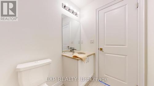 1641 Blanefield Road, Mississauga, ON - Indoor Photo Showing Bathroom