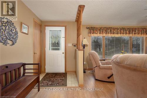 413 Shannon Boulevard, South Huron, ON - Indoor