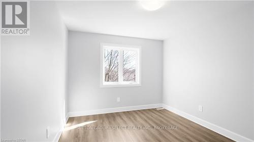 36 Lucas Road, St. Thomas, ON - Indoor Photo Showing Other Room