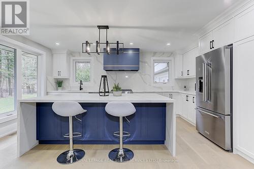 52 Innisbrook Drive, Wasaga Beach, ON - Indoor Photo Showing Kitchen With Upgraded Kitchen