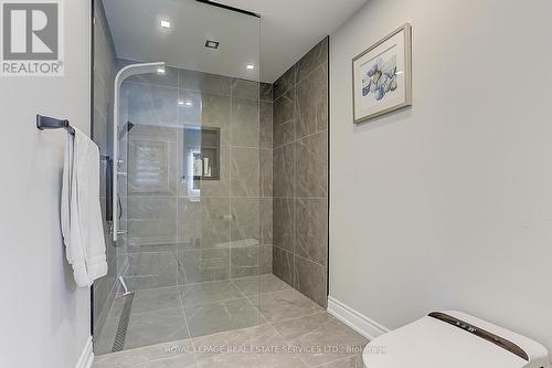 52 Innisbrook Drive, Wasaga Beach, ON - Indoor Photo Showing Bathroom