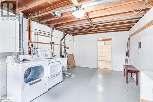 66 Elma Street S, Thornbury, ON - Indoor Photo Showing Laundry Room