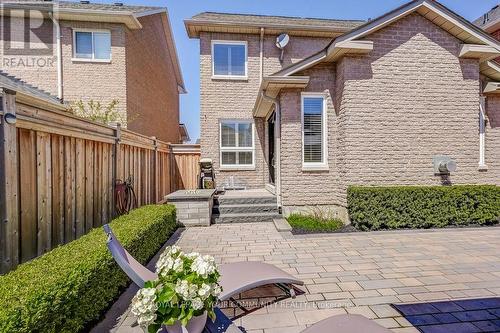 607 Heddle Crescent, Newmarket, ON - Outdoor