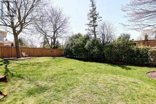 514 Vyner Crescent, Oakville, ON - Outdoor With Backyard