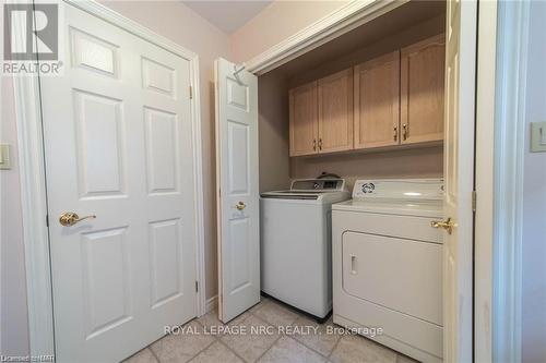 25 - 174 Martindale Road, Niagara Falls, ON - Indoor Photo Showing Laundry Room