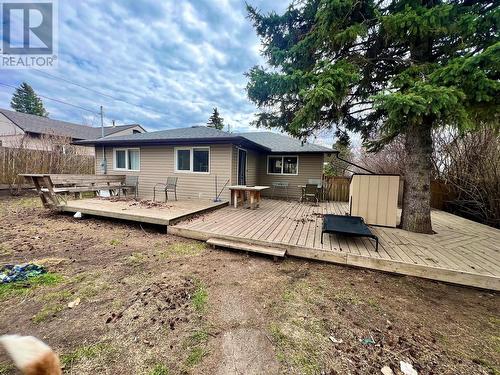 920 91 Avenue, Dawson Creek, BC - Outdoor With Deck Patio Veranda