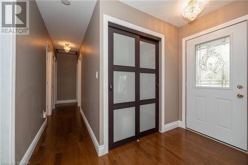 Entrance and Hall - 504 18Th Street E, Owen Sound, ON - Indoor Photo Showing Other Room