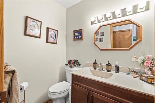 21 Sandhill Drive, West St Paul, MB - Indoor Photo Showing Bathroom