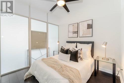 3709 - 426 University Avenue, Toronto, ON - Indoor Photo Showing Bedroom