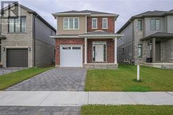 3837 AUCKLAND AVE  London, ON N6L 0J2