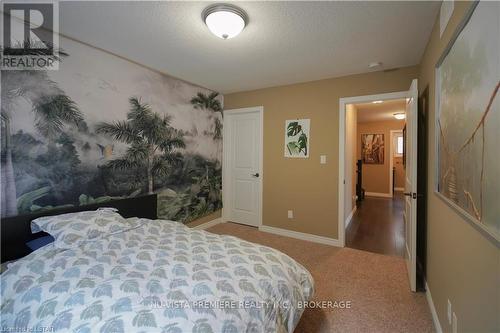968 Springbank Avenue N, Tillsonburg, ON - Indoor Photo Showing Bedroom