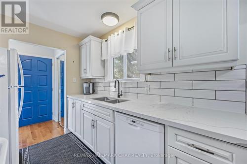 38 Lionel Stone Avenue E, New Tecumseth, ON - Indoor Photo Showing Kitchen With Double Sink