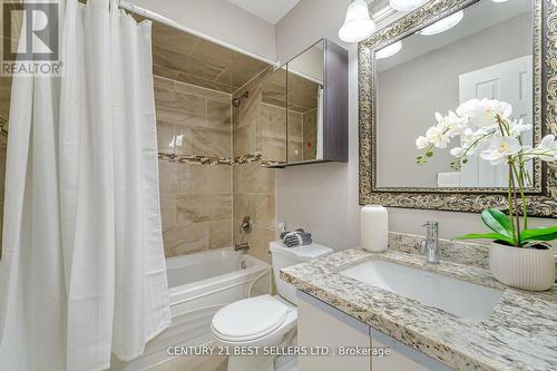 5649 Cortina Crescent, Mississauga, ON - Indoor Photo Showing Bathroom