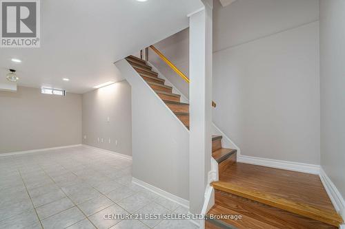 5649 Cortina Crescent, Mississauga, ON - Indoor Photo Showing Other Room
