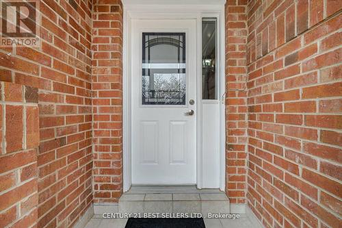 5649 Cortina Crescent, Mississauga, ON -  With Exterior