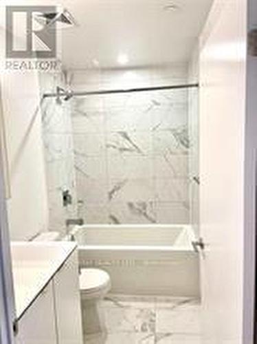 609 - 4065 Confederation Parkway, Mississauga, ON - Indoor Photo Showing Bathroom