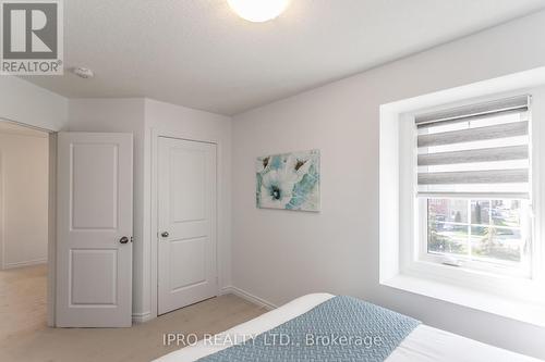 2 Pomarine Way, Brampton, ON - Indoor Photo Showing Bedroom