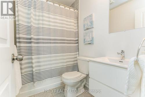 2 Pomarine Way, Brampton, ON - Indoor Photo Showing Bathroom