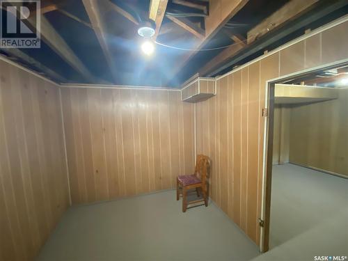 471 9Th Street E, Prince Albert, SK - Indoor Photo Showing Other Room